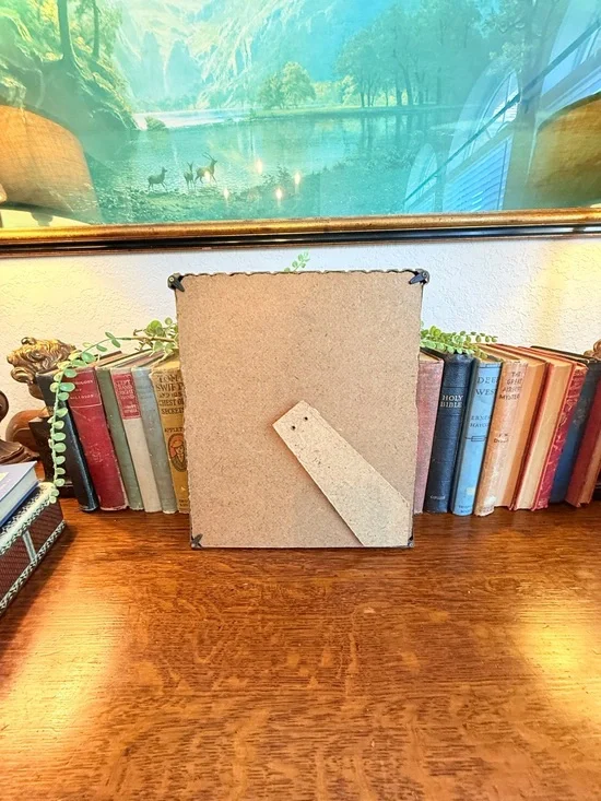 Vintage Gold Curtain-Style Decorative Picture Frame 8 X 10 - Picture 6 of 13